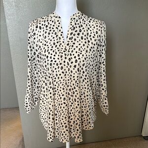 Stylish Black and Cream Lush animal print Women's Top, size large